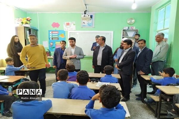 بازدید معاون تربیت بدنی و سلامت وزیر آموزش و پرورش از پارسیان