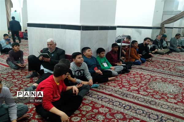 یادواره شهدای مدافع حرم در شهرستان خلیل‌آباد