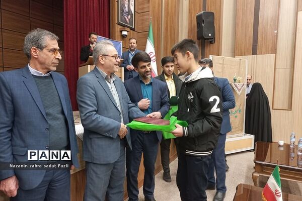 اولین یادواره ۹۴ شهید دانش‌آموز و ۱۳شهید فرهنگی شهرستان شهریار