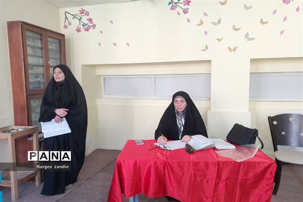 حضور حداکثری دانش‌آموزان دختر متوسطه دوم شهرستان ملارد در مسابقات قرآنی