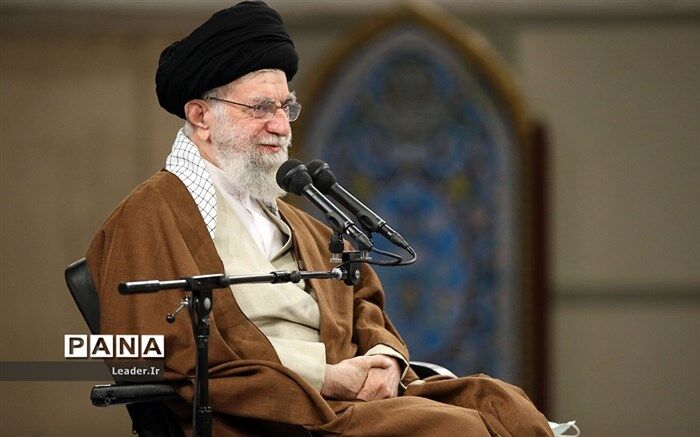تهران نماد شجاعت، دینداری و استقلال طلبی ملت ایران است