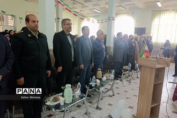 نواخته‌شدن زنگ انقلاب در هنرستان کوثر ناحیه یک شهرری