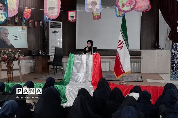 نواختن زنگ انقلاب در مدارس ناحیه 2 شهرری