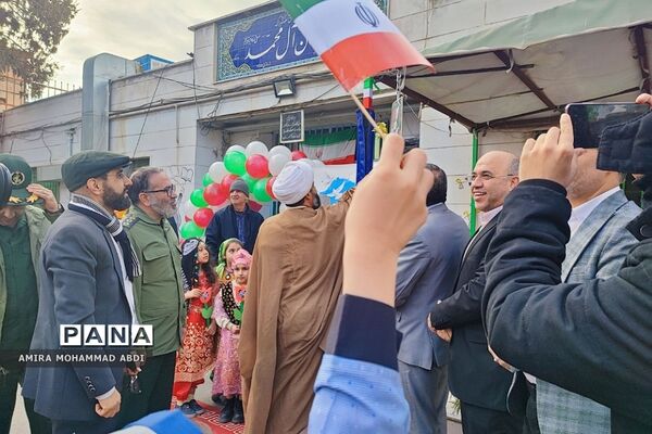 نواخته شدن زنگ انقلاب در مدارس منطقه کهریزک