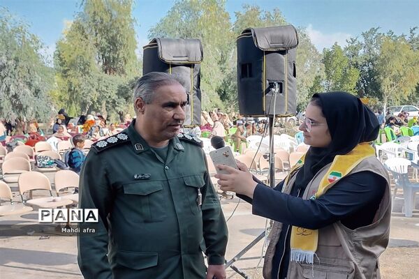 نواختن زنگ انقلاب اسلامی در مدارس شهرستان بهبهان