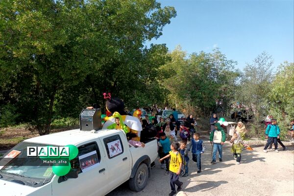 شادی پیمایی تئاتر درسی به مناسبت دهه فجر در بهبهان