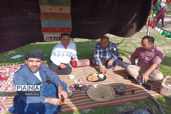شادی پیمایی تئاتر درسی به مناسبت دهه فجر در بهبهان