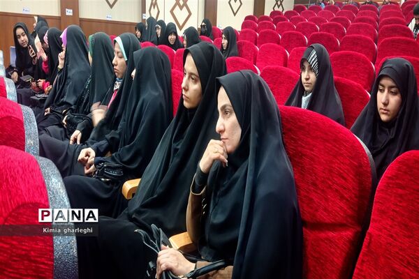 کارگاه جهاد تبیین با موضوع مشارکت حضور حداکثری در انتخابات