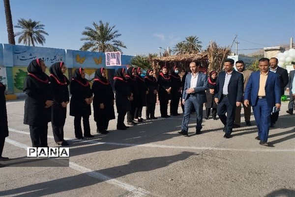 طنین زنگ انقلاب در حاجی آباد