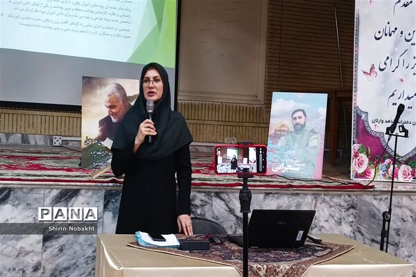 کارگاه آموزشی تجربه اقدام پژوهی برتر در ناحیه ۶ مشهد