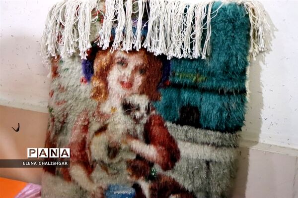 کیک 45 سالگی انقلاب در ناحیه یک بهارستان بریده شد