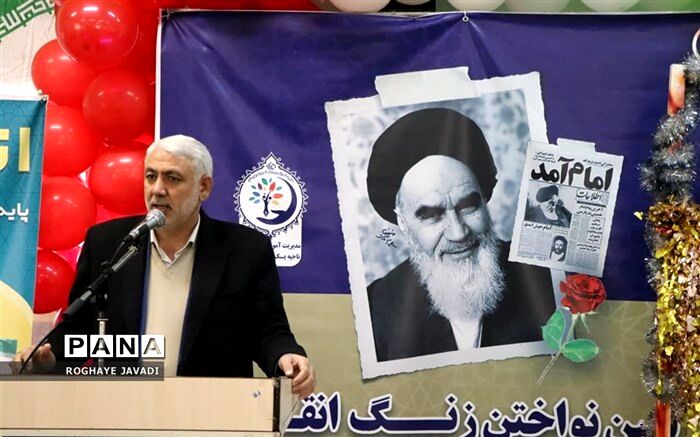حضور انقلابیون موجب گسترش دامنه انقلاب اسلامی شده است