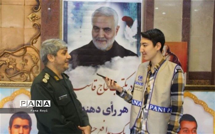 گسترش فرهنگ دفاع مقدس و مقاومت برای نسل جوان از وظایف ما در دهه فجر است