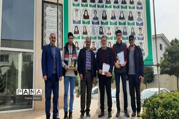همایش تجلیل از افتخار آفرینان کنکور سراسری سال ۱۴۰۲