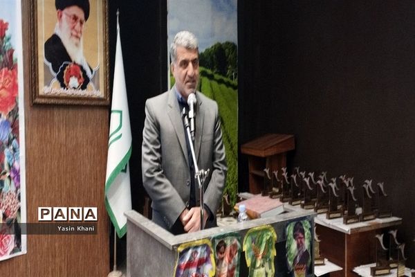 همایش تجلیل از افتخار آفرینان کنکور سراسری سال ۱۴۰۲