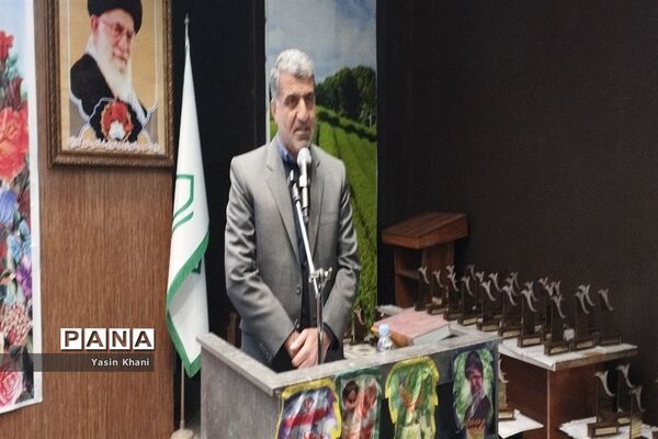 همایش تجلیل از افتخار آفرینان کنکور سراسری سال ۱۴۰۲