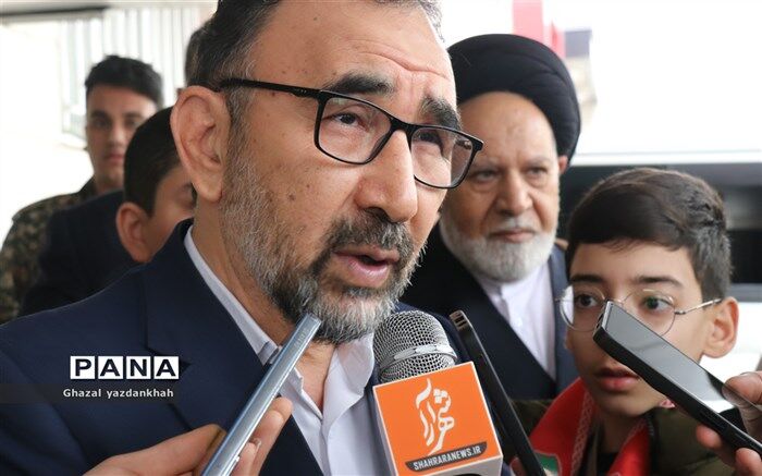 هر دانش‌آموز عهده‌دار جهاد تبیین برای ۵۰ نفر خواهد بود