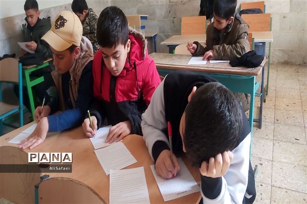 کارگاه آموزش عملی خبرنویسی  انجمن خبرنگاری کانون سلمان خلیل آباد