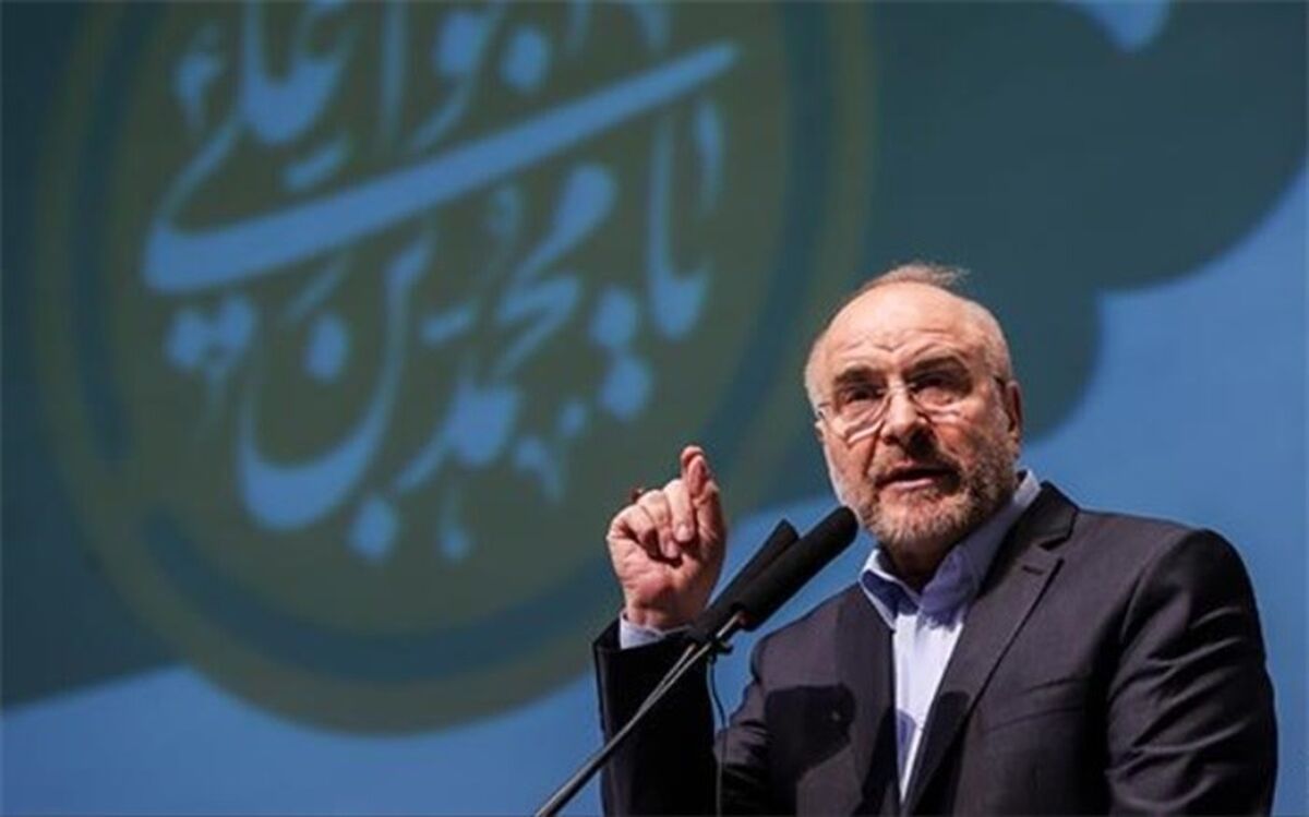 مکتب امام(ره) مکتبی متوازن در عقلانیت، معنویت و عدالت است