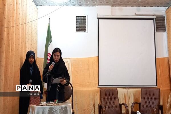 یادواره شهدا در دبیرستان فجر اسلام منطقه ۱۳