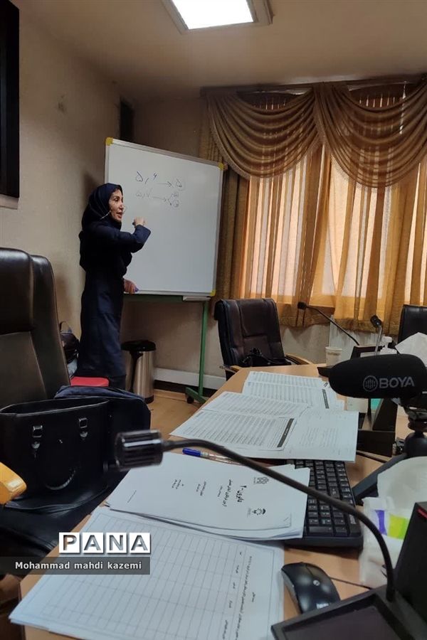 کارگاه آموزشی معلمان