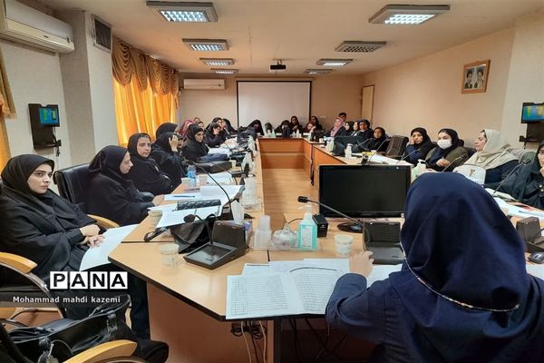 کارگاه آموزشی معلمان