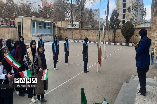 آموزش مهارت‌های پیشتازان سازمان دانش آموزی بجنورد