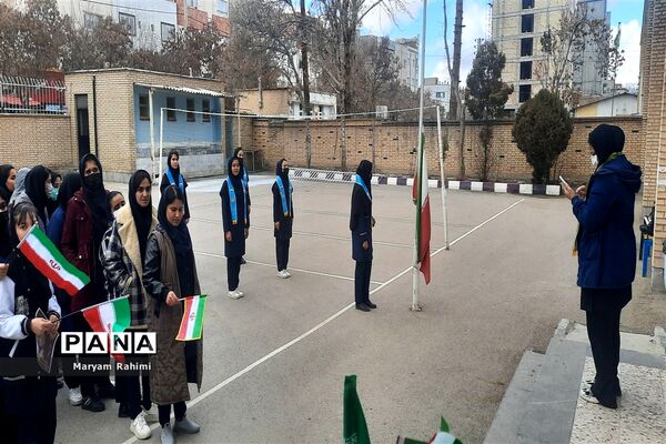 آموزش مهارت‌های پیشتازان سازمان دانش آموزی بجنورد