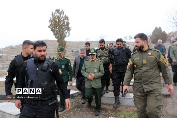 همایش نیمکت‌های سوخته