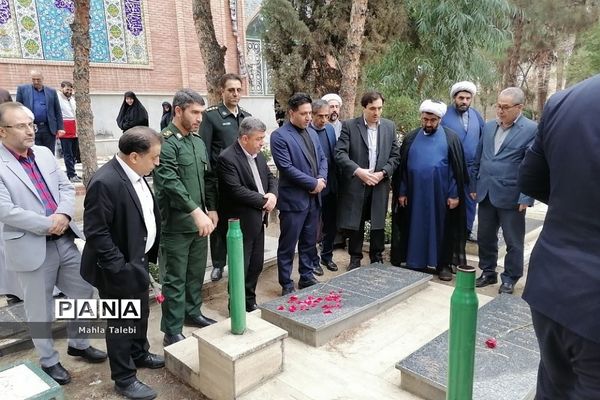 غبار روبی گلزار شهدا صباشهر