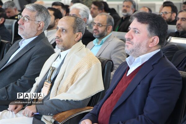 گرامیداشت بازگشت تاریخی امام خمینی(ره) به ایران در یزد