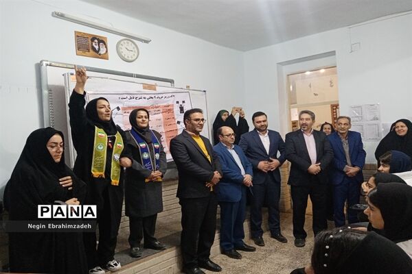 بازدید فرماندار شهرستان جاجرم از اردوی هفت سنگ