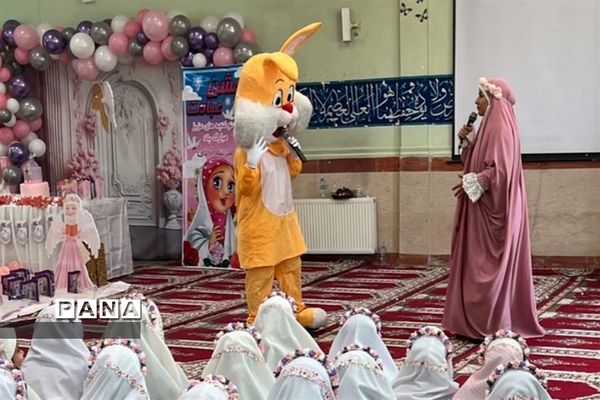 جشن تکلیف  دبستان دخترانه ۹ دی  در دبیرستان دخترانه صبا شهرستان قدس