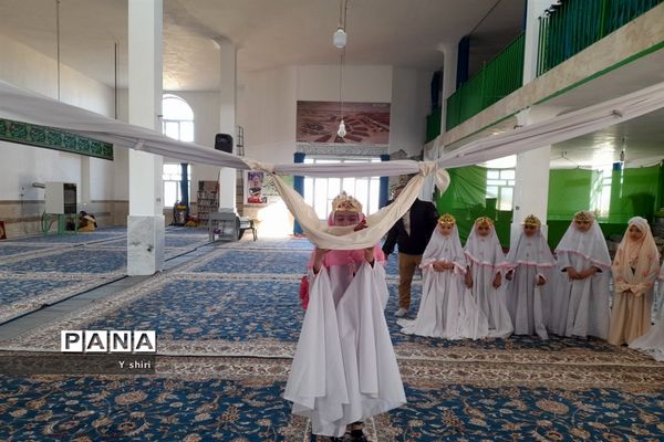 جشن عبادت و بهار بندگی دانش‌آموزان