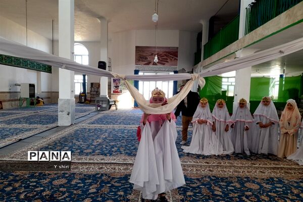 جشن عبادت و بهار بندگی دانش‌آموزان