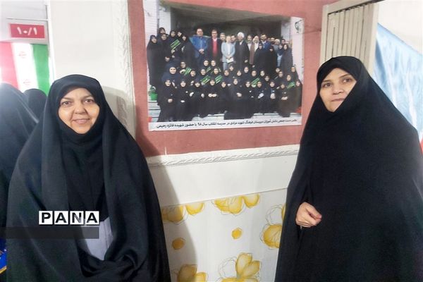 انقلاب اسلامی همچنان در مسیر فتح قله‌هاست