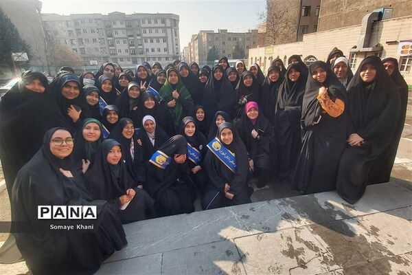 انقلاب اسلامی همچنان در مسیر فتح قله‌هاست