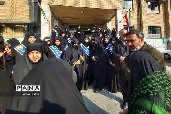 انقلاب اسلامی همچنان در مسیر فتح قله‌هاست