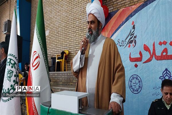 رزمایش استانی دوهزار نفره یاوران انقلاب در  شهرستان ملارد