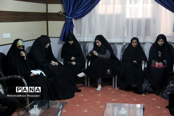 دیدار اعضای شورا، بسیج دانش‌آموزی و خبرنگاران پانا با امام جمعه صفادشت