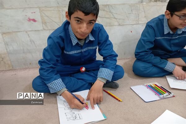 شور انقلاب در آموزشگاه امید