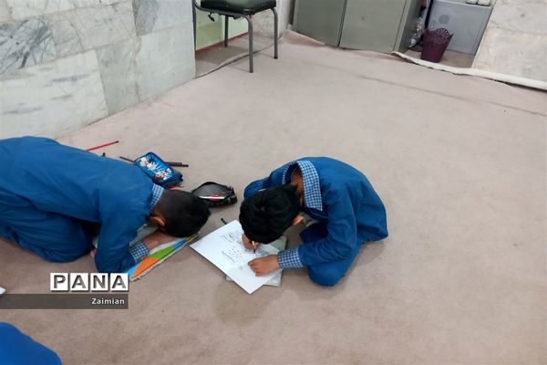 شور انقلاب در آموزشگاه امید