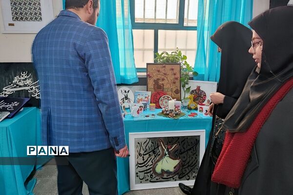 اختتامیه نمایشگاه هفته فرهنگ و هنر در کهریزک