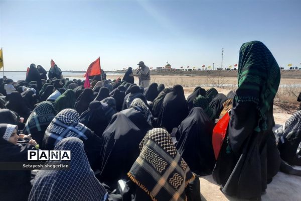 حضور دختران ناحیه ۶ مشهد در اردوی راهیان نور