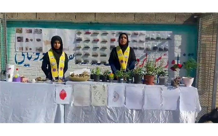 برگزاری نمایشگاه آثار دستی و هنری دانش‌آموزان عشایری به مناسبت دهه فجر/فیلم