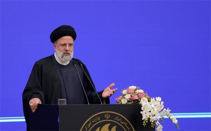 وضعیت و جایگاه علمی کشور قابل مقایسه با قبل از پیروزی انقلاب اسلامی نیست