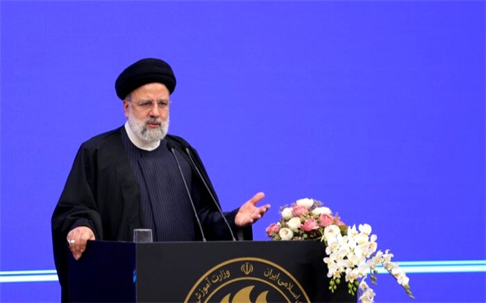 وضعیت و جایگاه علمی کشور قابل مقایسه با قبل از پیروزی انقلاب اسلامی نیست