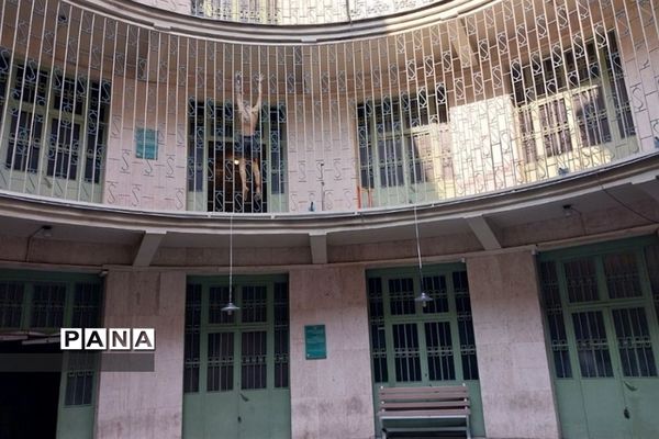 اردوی دانش‌آموزان دبیرستان امامت پاکدشت به موزه عبرت