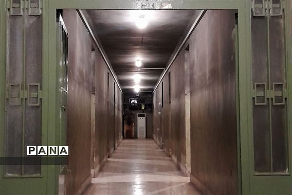 اردوی دانش‌آموزان دبیرستان امامت پاکدشت به موزه عبرت