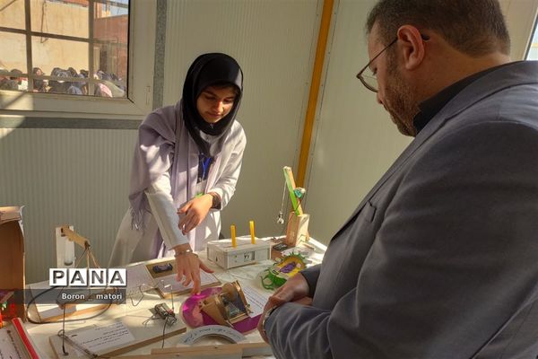 نمایشگاه بزرگ دست‌سازهای هنرجویان هنرستان های نواحی ۴ گانه اهواز